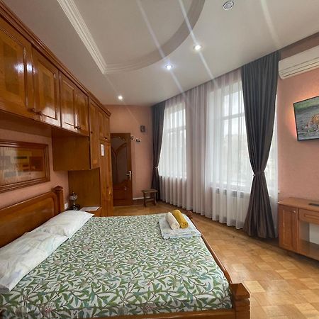 Fountain Square-Balconies In Old Town Apartment Baku Exterior photo